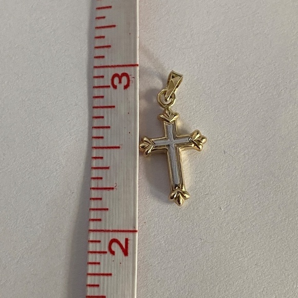 Solid 14k two tone cross NEW - Picture 3 of 4